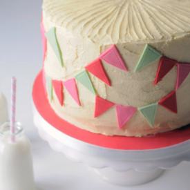 Rhubarb, Honey & Vanilla Curd Cake