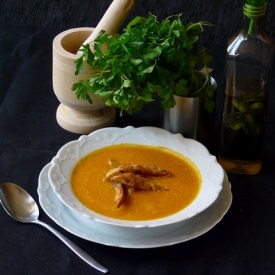 Eastern Carrot Coconut Soup