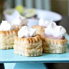 Mini Chocolate Cream Pies