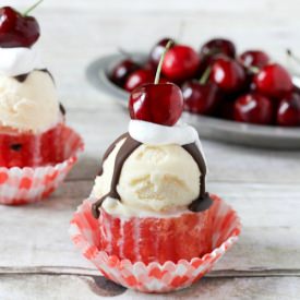 Fresh Fruit and Yogurt Cupcakes