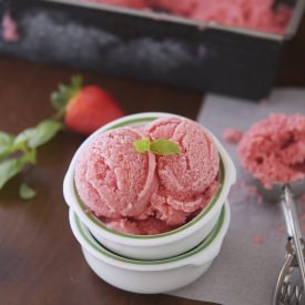Strawberry Basil Frozen Yogurt