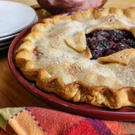 Blackberry Pie w/ Brandied Cream