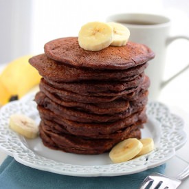 Fluffy Chocolate Banana Pancakes