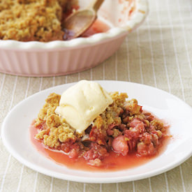 Rhubarb Oatmeal Crumble