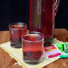 Pom-Blueberry Mint Iced Tea