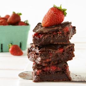 Choc Covered Strawberry Brownies