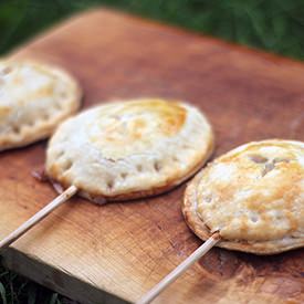 Apple Pie Pops