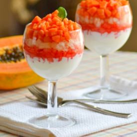 Pawpaw Served with Yoghurt