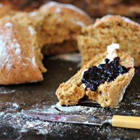 Wholemeal Molasses Soda Bread