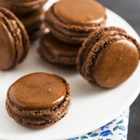 Chocolate Macaron