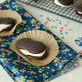 Chocolate Malt Devil Dogs