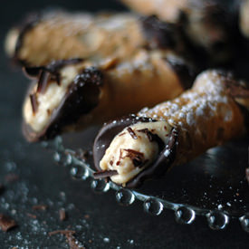 Chocolate & Peanut Butter Cannoli