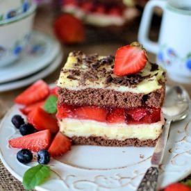 Delicious Cake with Jelly
