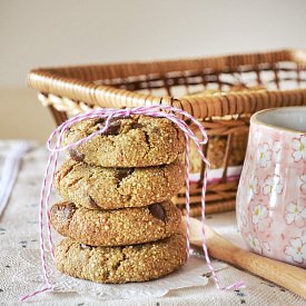 Quinoa Chocolate Chip Coookies