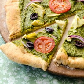 Mediterranean Pesto Pizza