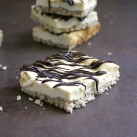 Skinny Cheesecake Bars