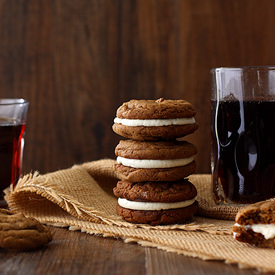 Root Beer Float Sandwich Cookies