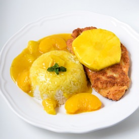 Curry Sauce with Pineapple & Peach