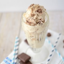 Peanut Butter Cheesecake Ice Cream