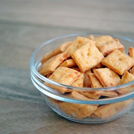 Homemade Cheez-its