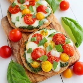 Whole Wheat Pesto Caprese Pizza