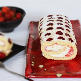 Strawberry Roll Cake
