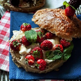 4th of July Berry Sandwiches