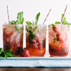 Refreshing Strawberry Mojitos