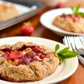 Mini Strawberry Rhubarb Galettes