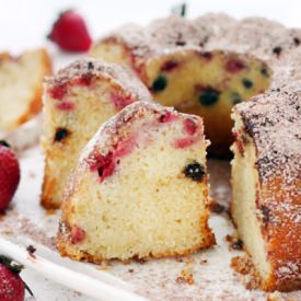 Strawberry & Chocolate Bundt Cake