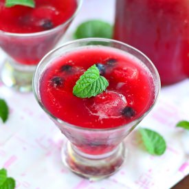 Blackberry-Mint Lemonade