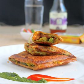 Bombay Masala Toast Sandwich