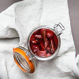 How to Pickle Strawberries