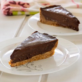 No-Bake Chocolate Halva Tart
