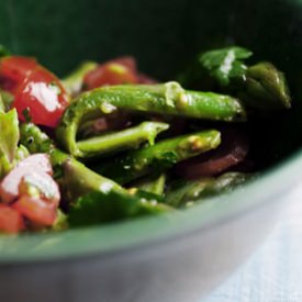 Asparagus With Lemon & Tomato Sauce