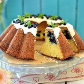 Blueberry Cake with Mascarpone