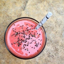 Strawberry Mango Chia Smoothie