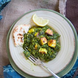 Spinach and Cheese (or Tofu) Curry