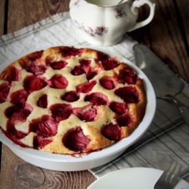 Strawberry Cake