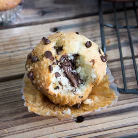 Nutella Stuffed Chocolate Muffins