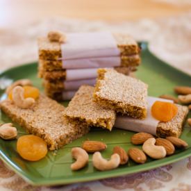 Apricot Cashew Bars