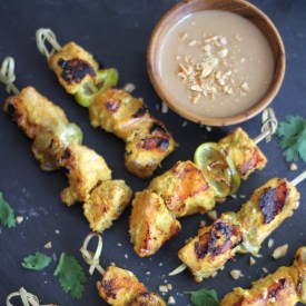 Salmon Satay with Peanut Sauce