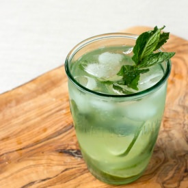 Muddled Mint & Lime Iced Tea