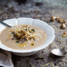 Roasted Cauliflower Soup With Fries