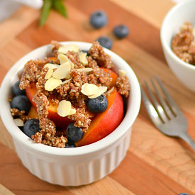 Raw Vegan Blueberry Nectarine Crisp
