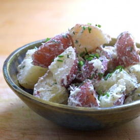 Horseradish Dill Potato Salad