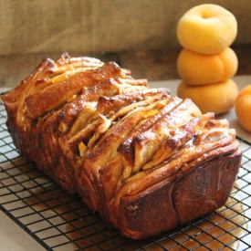 Peach Pull-Apart Bread