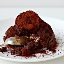 Chocolate Puddings with White Chocolate