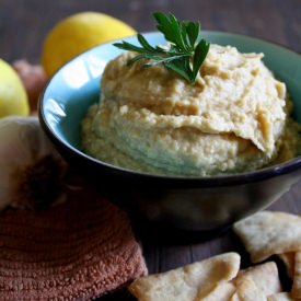 Lemony Low Calorie Hummus