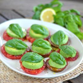 Heirloom Tomato Avocado Salad